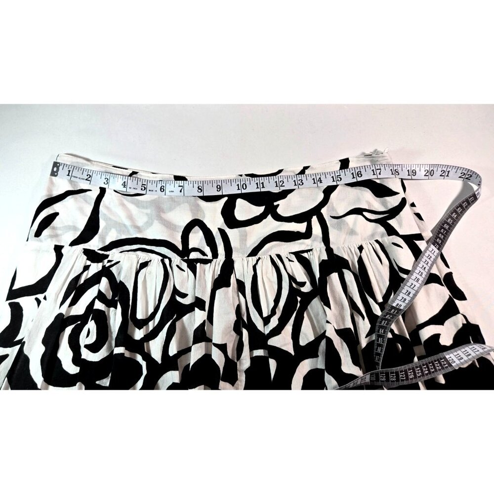 Karen Kane Black/White Skirt Abstract Floral Full Knee Sz 14 Hip Bank Flouncy - Picture 8 of 12